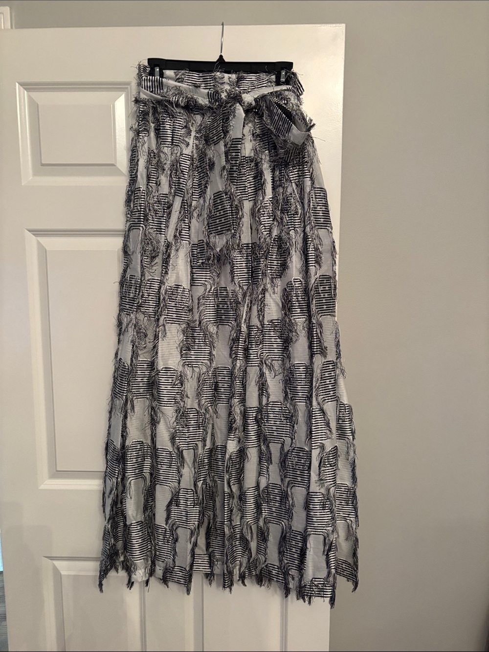 Alberto Makali Black and White Fringe Patterned Maxi Skirt